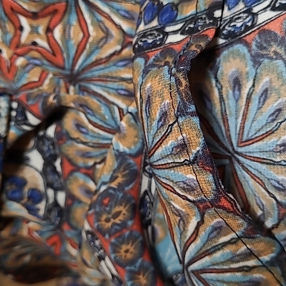 One Clothing Bell Sleeve Kaleidoscope fit&Flare Mini Abstract Print Dress NWT Sm - Picture 11 of 11